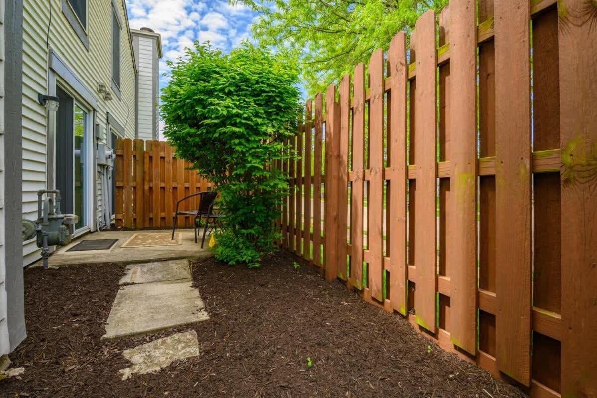 Family Friendly And Quite 2 Bedroom Condo Close To Fun Fort Wayne Esterno foto